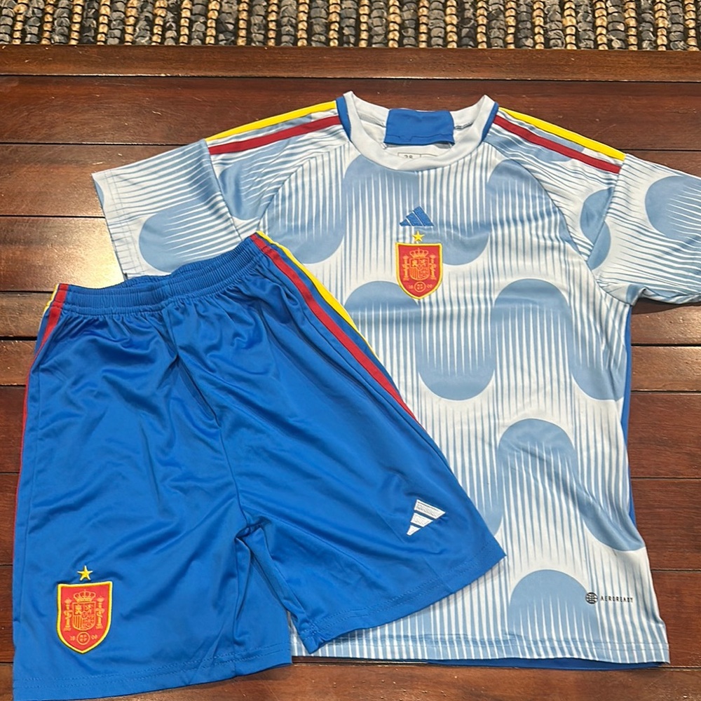 Adidas Kids Matching Soccer Set - Blue and White